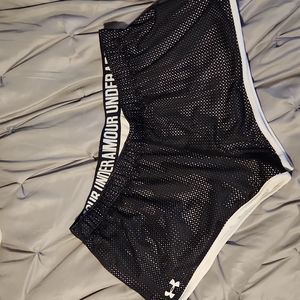 Under Armour Heat Gear shorts Size XL Black/white